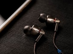 هندزفری وان مور 1More E1010 Quad Driver Earphone