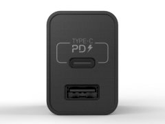 شارژر دیواری سریع مومکس Momax UM13CN OnePlug PD QC3.0 Charger 18W