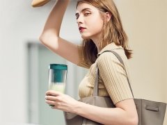 خرید  بلندر قابل حمل شیائومی Xiaomi youpin MORPHY RICHARDS Portable juicing cup MR9800 juice cup blender mini