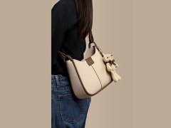 قیمت کیف دوشی زنانه Women's new bag 2023 women's crossbody bag V90018