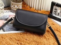 خرید کیف شانه ای زنانه چرم women's crossbody bags 2023 new style genuine leather V90183
