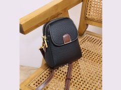 قیمت کیف دوشی و کراس بادی زنانه Mobile phone leather crossbody bag for women 2023 V90059