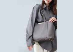 خرید کیف دوشی زنانه با ظرفیت بزرگ new fashion trendy genuine leather women's bag 5180