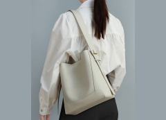کیف دوشی زنانه با ظرفیت بزرگ new women's leather shoulder crossbody bag 5478