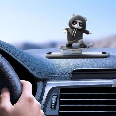 فروش اکسسوری خودرو خرس اسکیت باز