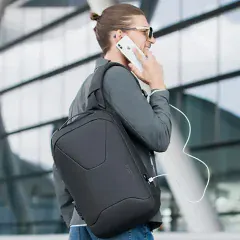 کوله پشتی لپ تاپ 15.6 اینچ بنج BANGE اصل مدل BG-22188 با قفل و پورت USB ایراد ظاهری