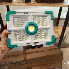 خرید چراغ پروژکتور شارژی خورشیدی