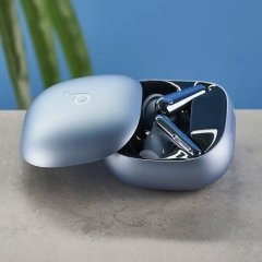 نمای باز کیس شارژ Liberty 4 Pro با دو ایرپاد