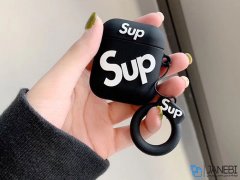 کاور محافظ سیلیکونی ایرپاد طرح سوپریم Supreme Silicone Case Apple Airpods