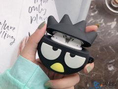 کاور محافظ سیلیکونی ایرپاد طرح پنگوئن Penguin Silicone Case Apple Airpods
