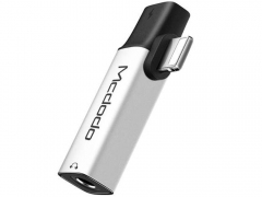 مبدل لایتنینگ به لایتنینگ و صدا مک دودو Mcdodo Lightning to 3.5mm Audio Adapter CA-621