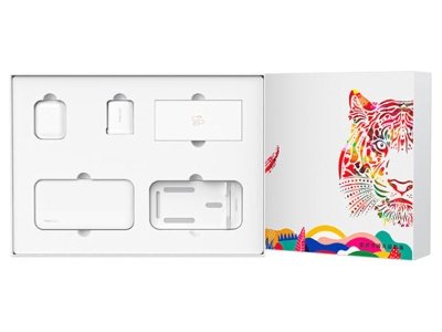 پک هدیه شارژر، کابل، هندزفری بلوتوث، هولدر و پاوربانک رسی Recci RGB-N11 big gift box