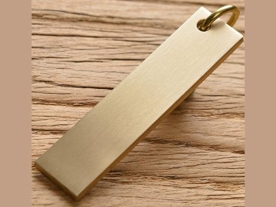 خط کش کوچک 6 سانتی متری دانشجویی دارای حلقه آویز 6cm small copper ruler 3mm thickened brass