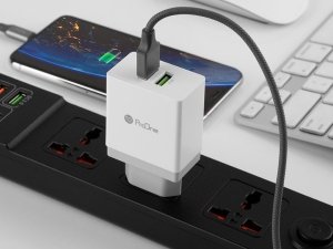 شارژر دیواری دو پورت یو اس بی 2.4 آمپر پرووان ProOne CH04 wall Charger