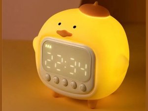 چراغ خواب سیلیکونی و ساعت زنگ دار دیجیتالی فانتزی رومیزی C15