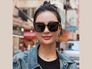 عینک آفتابی زنانه کارن بازار Karen Bartha مدل  A0756 پلاریزه