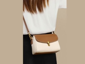 کیف دوشی زنانه چرمی 6920