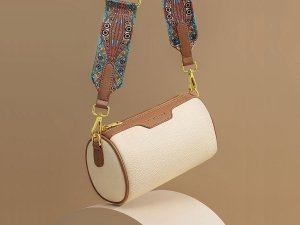 کیف دوشی زنانه چرمی  6761