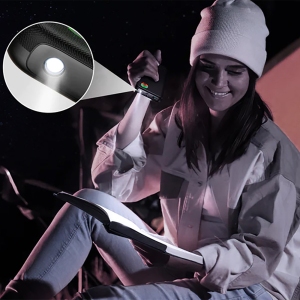 پاور بانک 20000 جویروم JR-L015 توان 22.5 وات با چراغ قوه برای آیفون و اندروید