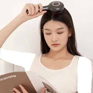 شانه ارتعاشی نور درمانی قرمز برای مراقبت و  تحریک رشد مو SC001 (نسخه ماکس ادیشن)