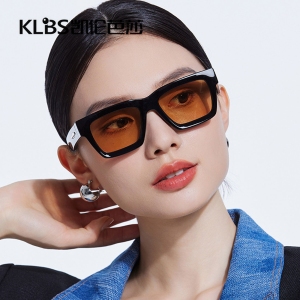 عینک آفتابی زنانه کارن بازار Karen Bazaar مدل LY2251 پلاریزه UV400