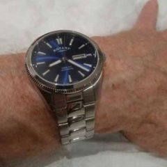 ساعت مچی عقربه ای مردانه روتاری اصل انگلیس مدل GB05380/05