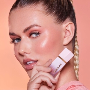 رژگونه مایع شیگلم SHEGLAM اصل مدل Color Bloom با فینیش مات