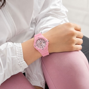 ساعت مچی زنانه کاسیو Casio مدل LRW-200H-4E4V ضد آب