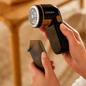 پرزگیر لباس فیلیپس Philips مدل GC026/80 با محفظه جمع آوری پرز