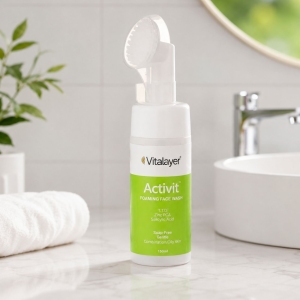 فوم شستشو صورت ویتالیر مدل Activit مناسب پوست چرب و مختلط 200ml