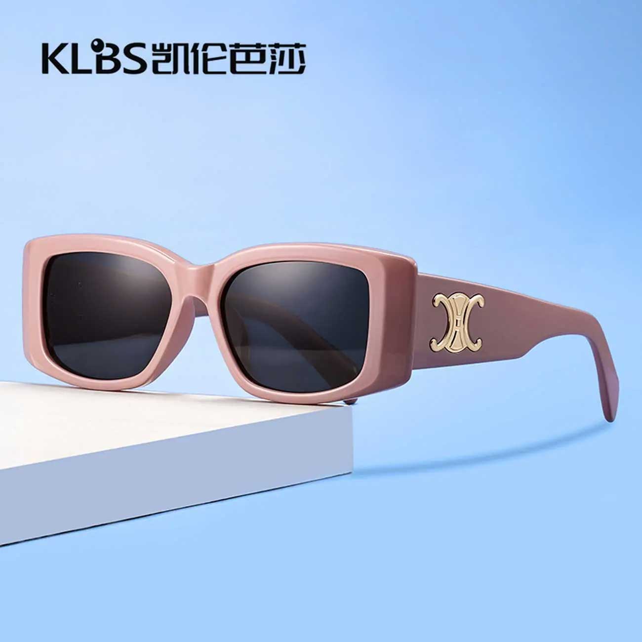 عینک آفتابی زنانه کارن بازار Karen Bazaar مدل TR2559 پلاریزه UV400 1 عینک دودی صورتی