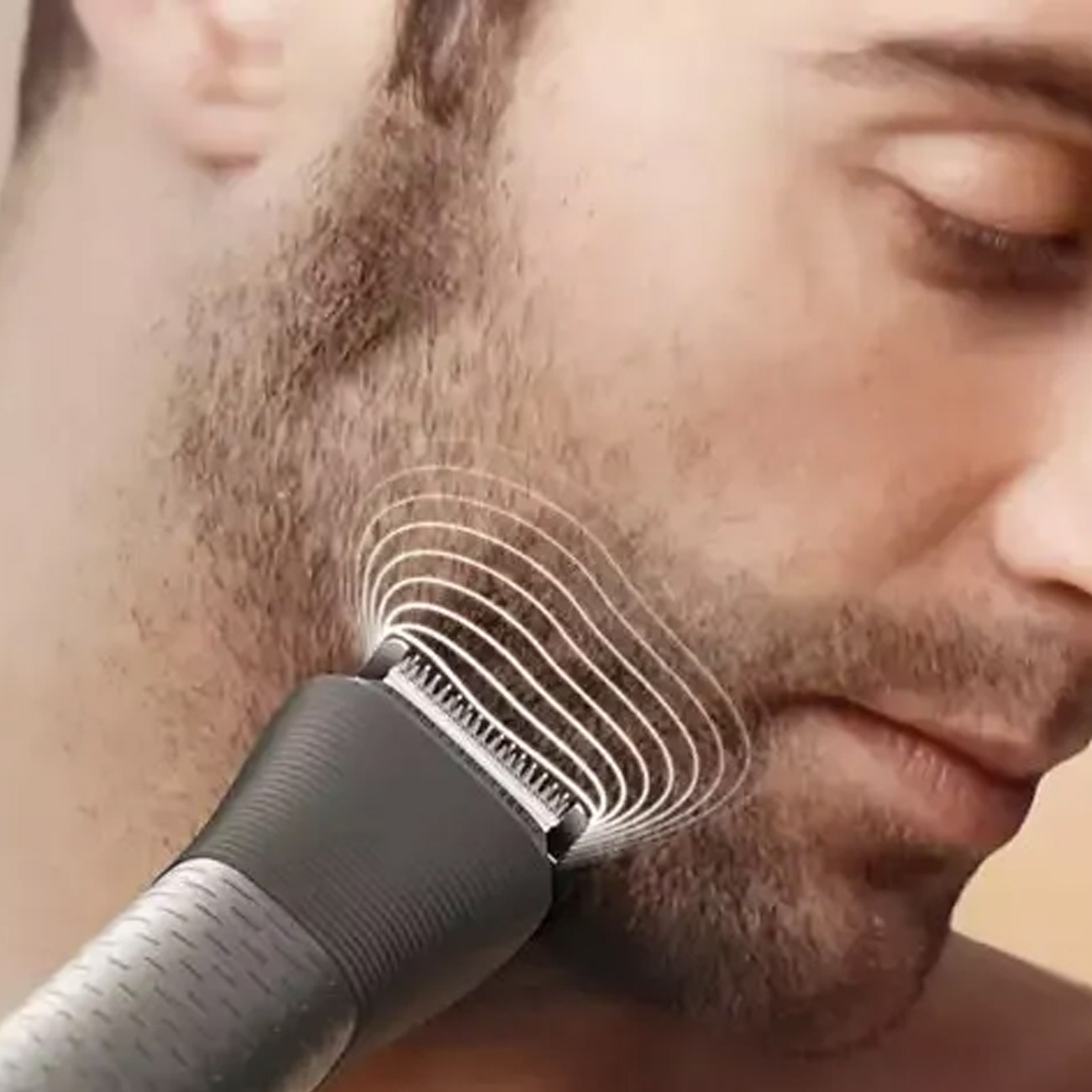 استفاده کاربر از ریش تراش